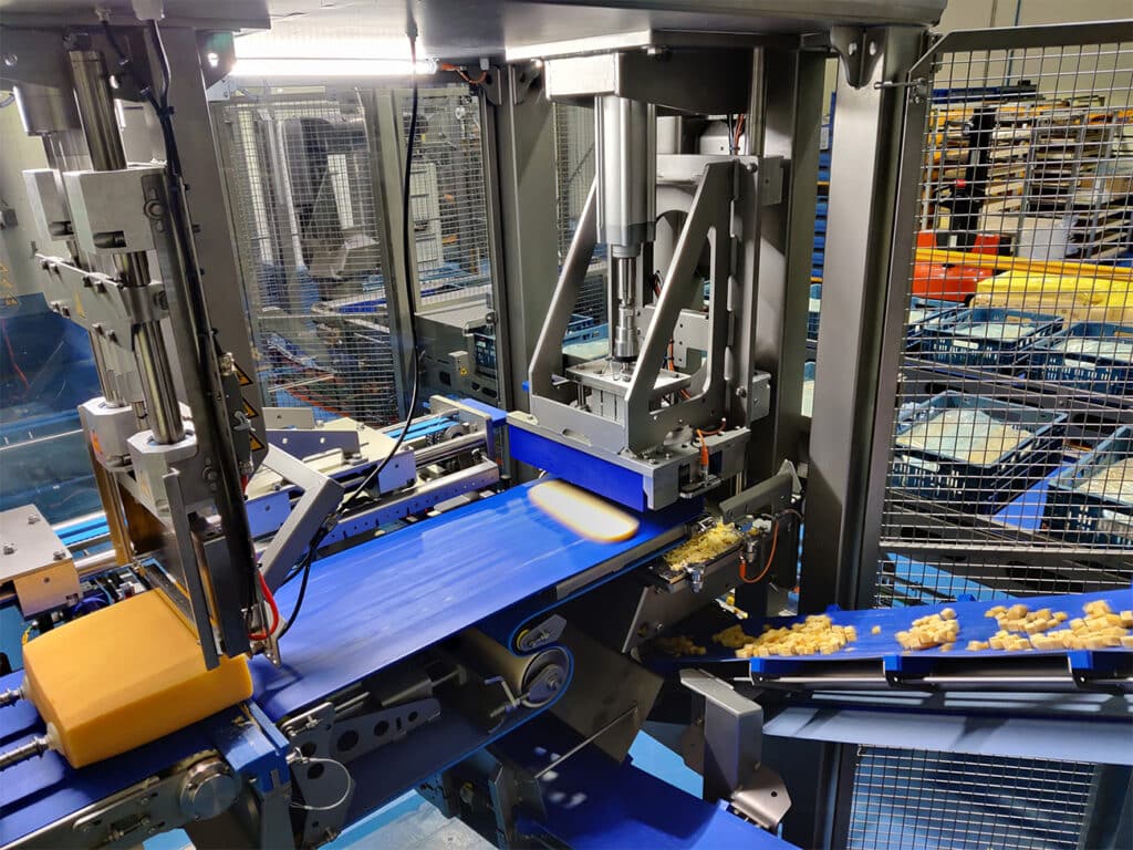 CATAEL Kaaskubeermachine